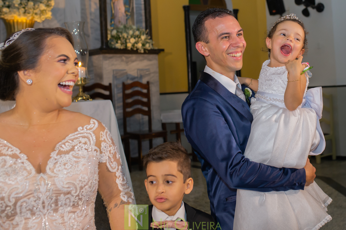 Recepção: Chez Marie, Rec Cerimonial, Decoração Jackson Júnior e Geraldo Barros, Cicero bolos Artísticos, Bem Casados Niedja Belo, Caipfruta Drinks, Locatto Móveis, Star Iluminação Cênica, Jambo Bebidas, Neide Freire, Make Luana Souza, Penteados da Deyse,