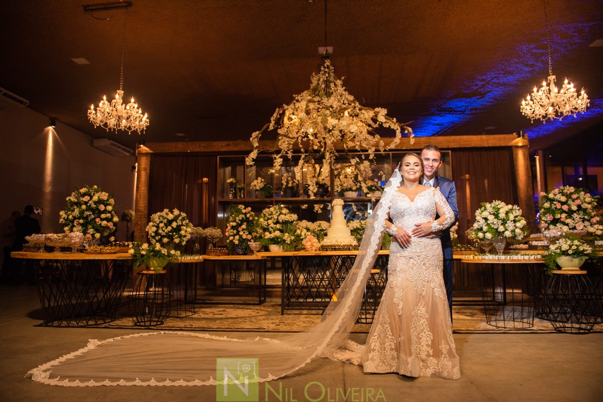 Recepção: Chez Marie, Rec Cerimonial, Decoração Jackson Júnior e Geraldo Barros, Cicero bolos Artísticos, Bem Casados Niedja Belo, Caipfruta Drinks, Locatto Móveis, Star Iluminação Cênica, Jambo Bebidas, Neide Freire, Make Luana Souza, Penteados da Deyse,