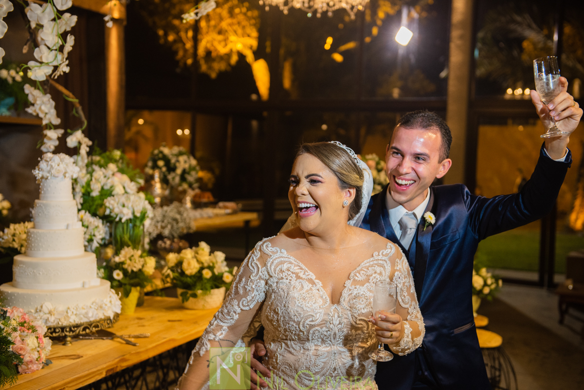 Recepção: Chez Marie, Rec Cerimonial, Decoração Jackson Júnior e Geraldo Barros, Cicero bolos Artísticos, Bem Casados Niedja Belo, Caipfruta Drinks, Locatto Móveis, Star Iluminação Cênica, Jambo Bebidas, Neide Freire, Make Luana Souza, Penteados da Deyse,