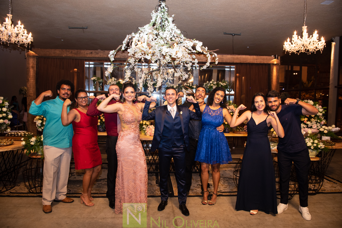 Recepção: Chez Marie, Rec Cerimonial, Decoração Jackson Júnior e Geraldo Barros, Cicero bolos Artísticos, Bem Casados Niedja Belo, Caipfruta Drinks, Locatto Móveis, Star Iluminação Cênica, Jambo Bebidas, Neide Freire, Make Luana Souza, Penteados da Deyse,