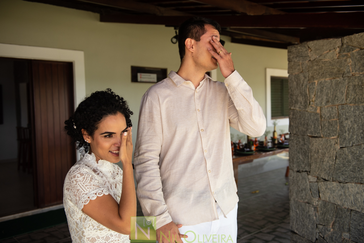 Local: @euquerosossego 
Vestido: @dita.oficial
Buquê: @cetin.acessoriosdenoiva
Bolo e doces: @brigadeiro.e.cia
Decoração e lembrancinhas : @ateliecriarte_