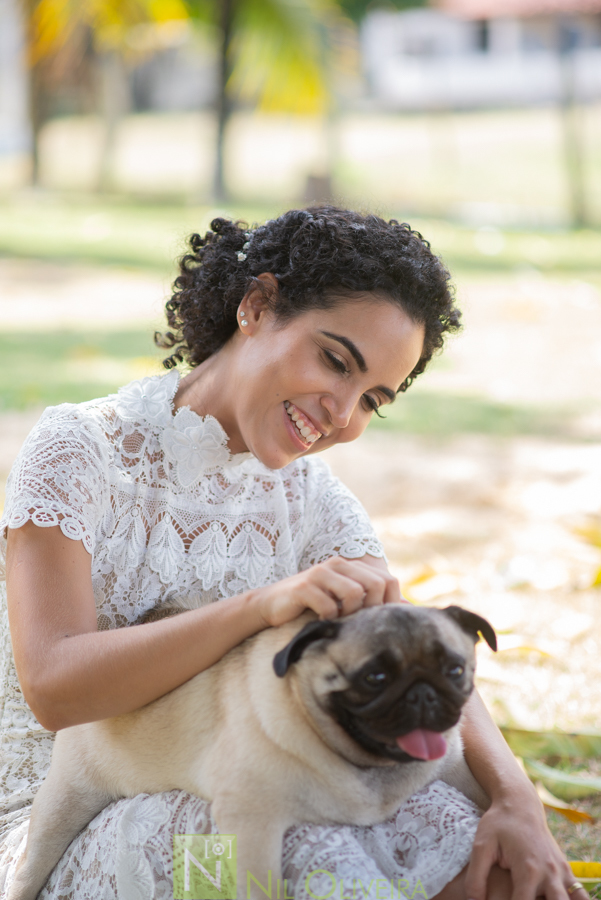 Local: @euquerosossego 
Vestido: @dita.oficial
Buquê: @cetin.acessoriosdenoiva
Bolo e doces: @brigadeiro.e.cia
Decoração e lembrancinhas : @ateliecriarte_