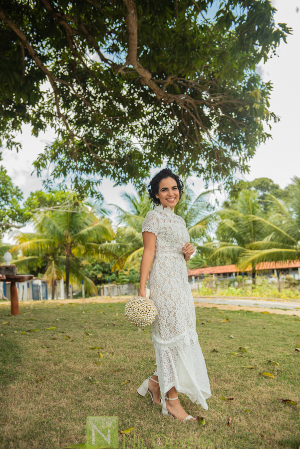 Local: @euquerosossego 
Vestido: @dita.oficial
Buquê: @cetin.acessoriosdenoiva
Bolo e doces: @brigadeiro.e.cia
Decoração e lembrancinhas : @ateliecriarte_