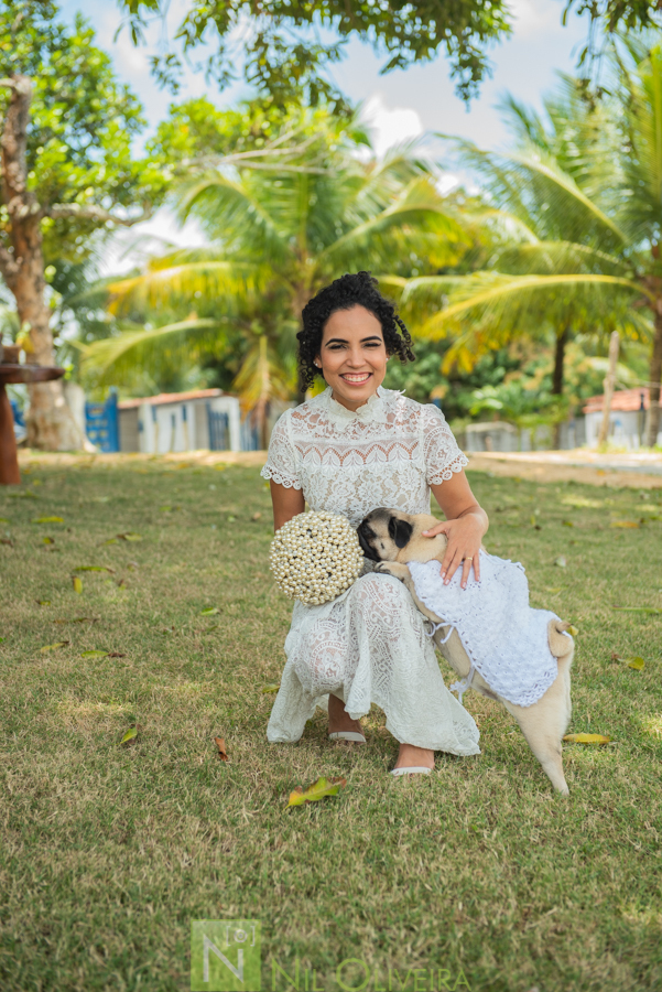 Local: @euquerosossego 
Vestido: @dita.oficial
Buquê: @cetin.acessoriosdenoiva
Bolo e doces: @brigadeiro.e.cia
Decoração e lembrancinhas : @ateliecriarte_