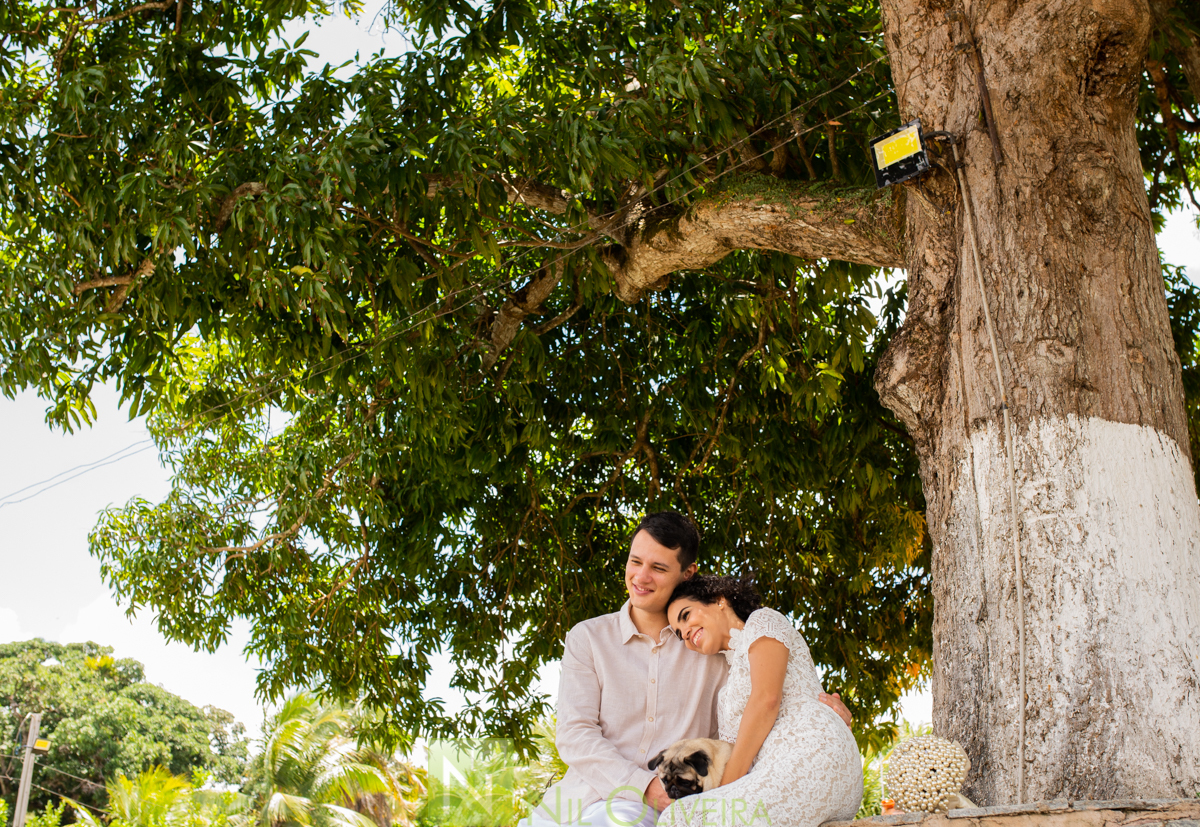 Local: @euquerosossego 
Vestido: @dita.oficial
Buquê: @cetin.acessoriosdenoiva
Bolo e doces: @brigadeiro.e.cia
Decoração e lembrancinhas : @ateliecriarte_