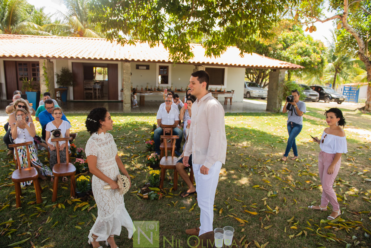 Local: @euquerosossego 
Vestido: @dita.oficial
Buquê: @cetin.acessoriosdenoiva
Bolo e doces: @brigadeiro.e.cia
Decoração e lembrancinhas : @ateliecriarte_