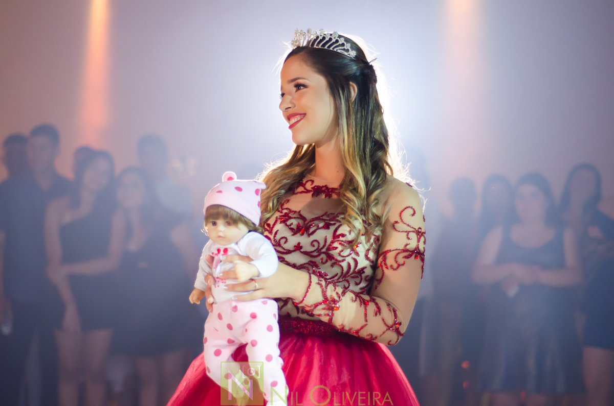 Fotógrafo de 15 anos Maceió Alagoas, Salão de festas Chez marie, BuffetChez marie, Tranças da Leticia, Decorador Rastellis Eventos, Palco, som e iluminação: P2 Áudio visual, Seguranças: Sr. Ferreira, Letras luminosas: Reled Maceió, Bebidas: Jambo Bebidas