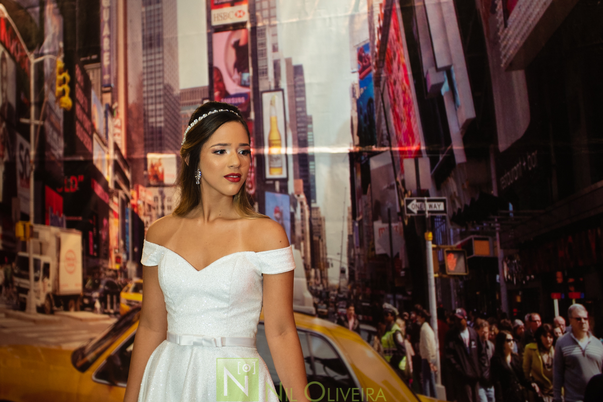 Fotógrafo de 15 anos Maceió Alagoas, Salão de festas Chez marie, BuffetChez marie, Tranças da Leticia, Decorador Rastellis Eventos, Palco, som e iluminação: P2 Áudio visual, Seguranças: Sr. Ferreira, Letras luminosas: Reled Maceió, Bebidas: Jambo Bebidas