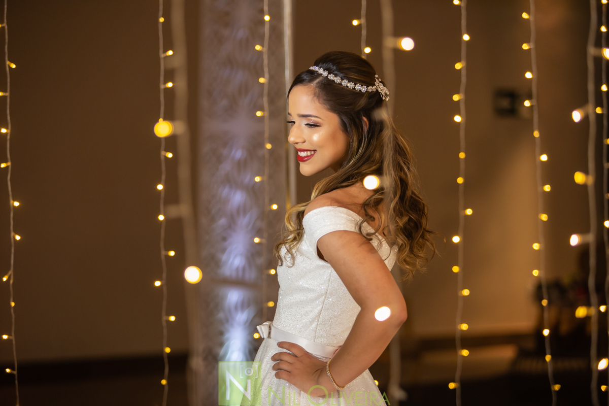 Fotógrafo de 15 anos Maceió Alagoas, Salão de festas Chez marie, BuffetChez marie, Tranças da Leticia, Decorador Rastellis Eventos, Palco, som e iluminação: P2 Áudio visual, Seguranças: Sr. Ferreira, Letras luminosas: Reled Maceió, Bebidas: Jambo Bebidas