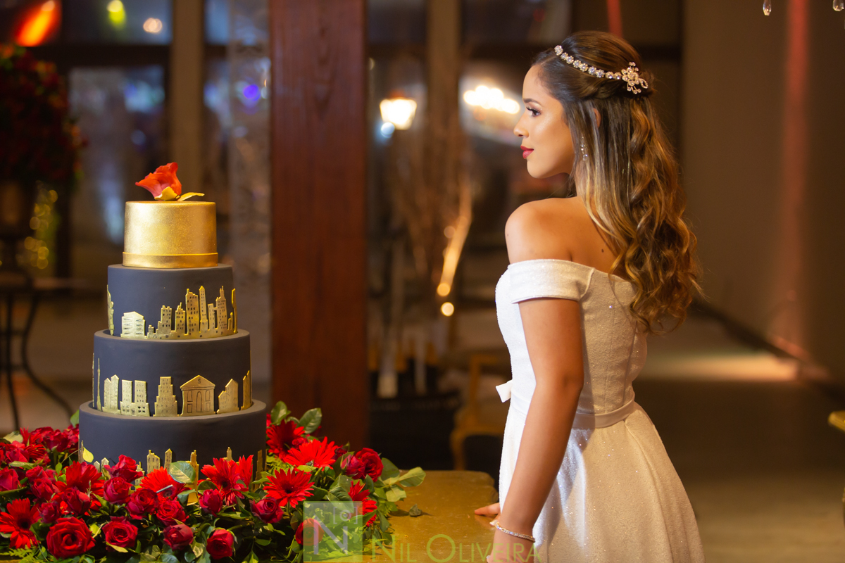 Fotógrafo de 15 anos Maceió Alagoas, Salão de festas Chez marie, BuffetChez marie, Tranças da Leticia, Decorador Rastellis Eventos, Palco, som e iluminação: P2 Áudio visual, Seguranças: Sr. Ferreira, Letras luminosas: Reled Maceió, Bebidas: Jambo Bebidas