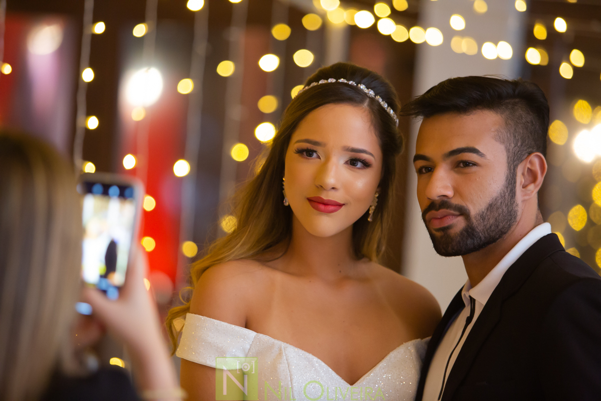 Fotógrafo de 15 anos Maceió Alagoas, Salão de festas Chez marie, BuffetChez marie, Tranças da Leticia, Decorador Rastellis Eventos, Palco, som e iluminação: P2 Áudio visual, Seguranças: Sr. Ferreira, Letras luminosas: Reled Maceió, Bebidas: Jambo Bebidas