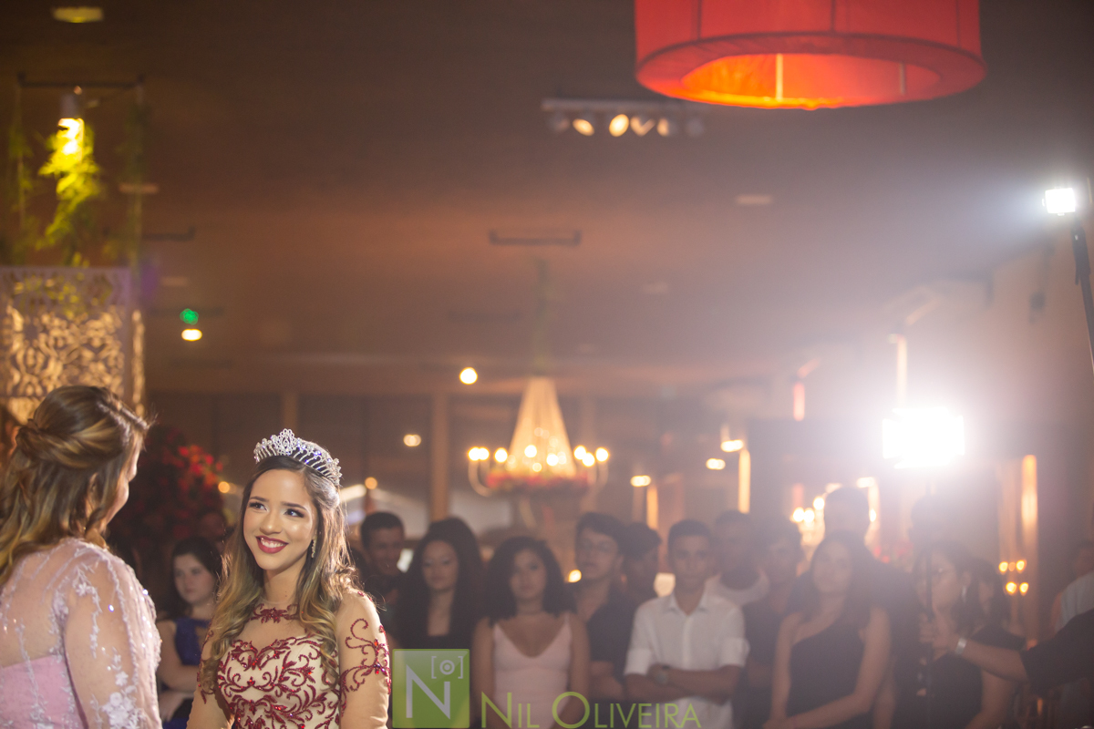 Fotógrafo de 15 anos Maceió Alagoas, Salão de festas Chez marie, BuffetChez marie, Tranças da Leticia, Decorador Rastellis Eventos, Palco, som e iluminação: P2 Áudio visual, Seguranças: Sr. Ferreira, Letras luminosas: Reled Maceió, Bebidas: Jambo Bebidas