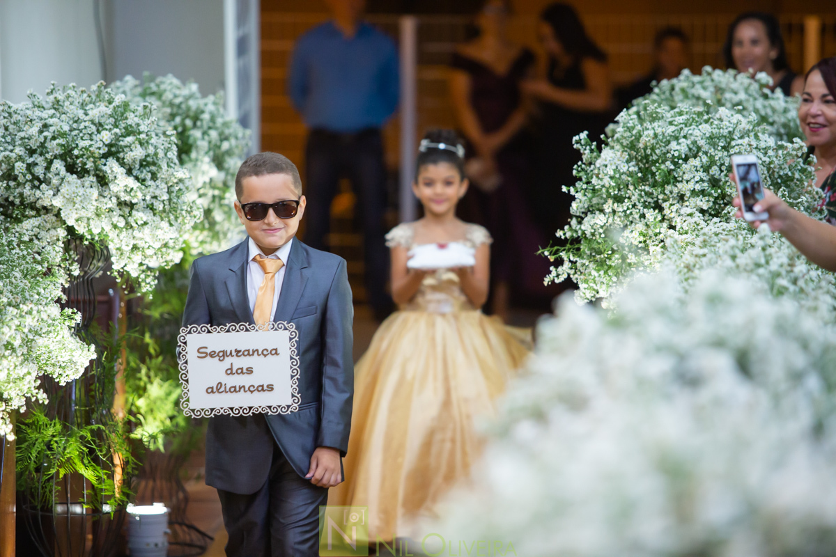 Fotógrafo de casamento Maceió, Le Jardin Recepções, Decoração Le Jardin Recepções, Espelho mágico: Picturef Fun, Vestido: Arrazo Noivas, Unhas: Neta Melo Studio, Cantor: Pitú o Rei da Farra, Cabelo e make: Michelle Almeida