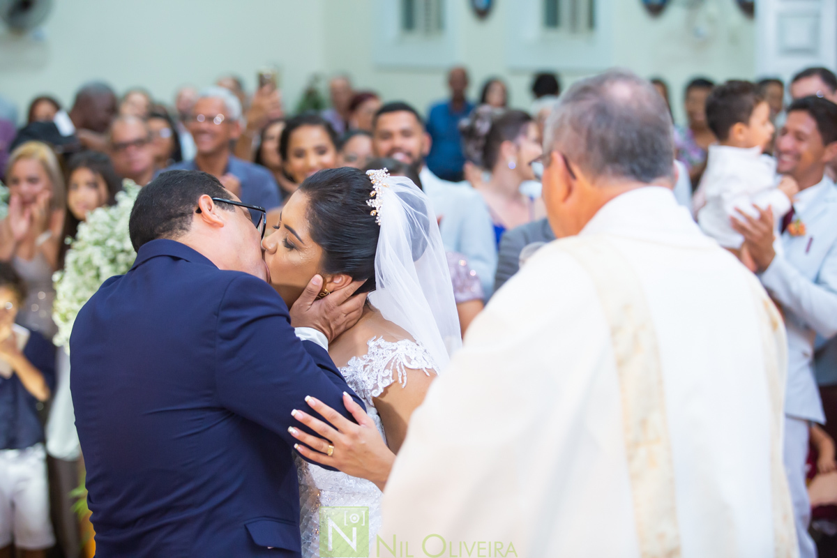 Fotógrafo de casamento Maceió, Le Jardin Recepções, Decoração Le Jardin Recepções, Espelho mágico: Picturef Fun, Vestido: Arrazo Noivas, Unhas: Neta Melo Studio, Cantor: Pitú o Rei da Farra, Cabelo e make: Michelle Almeida