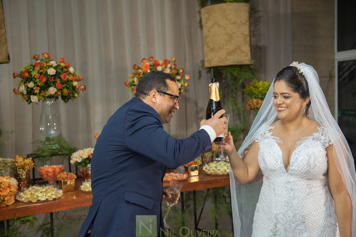 Fotógrafo de casamento Maceió, Le Jardin Recepções, Decoração Le Jardin Recepções, Espelho mágico: Picturef Fun, Vestido: Arrazo Noivas, Unhas: Neta Melo Studio, Cantor: Pitú o Rei da Farra, Cabelo e make: Michelle Almeida