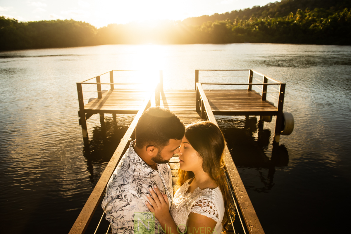 Sitio Lagoa Doce, Make Thays Damasio, Um detalhe, um olhar, um sorriso, local, vestido, maquiagem e o seu par perfeito, tudo tem que estar sincronizado, para momentos únicos a fotografia é tudo.