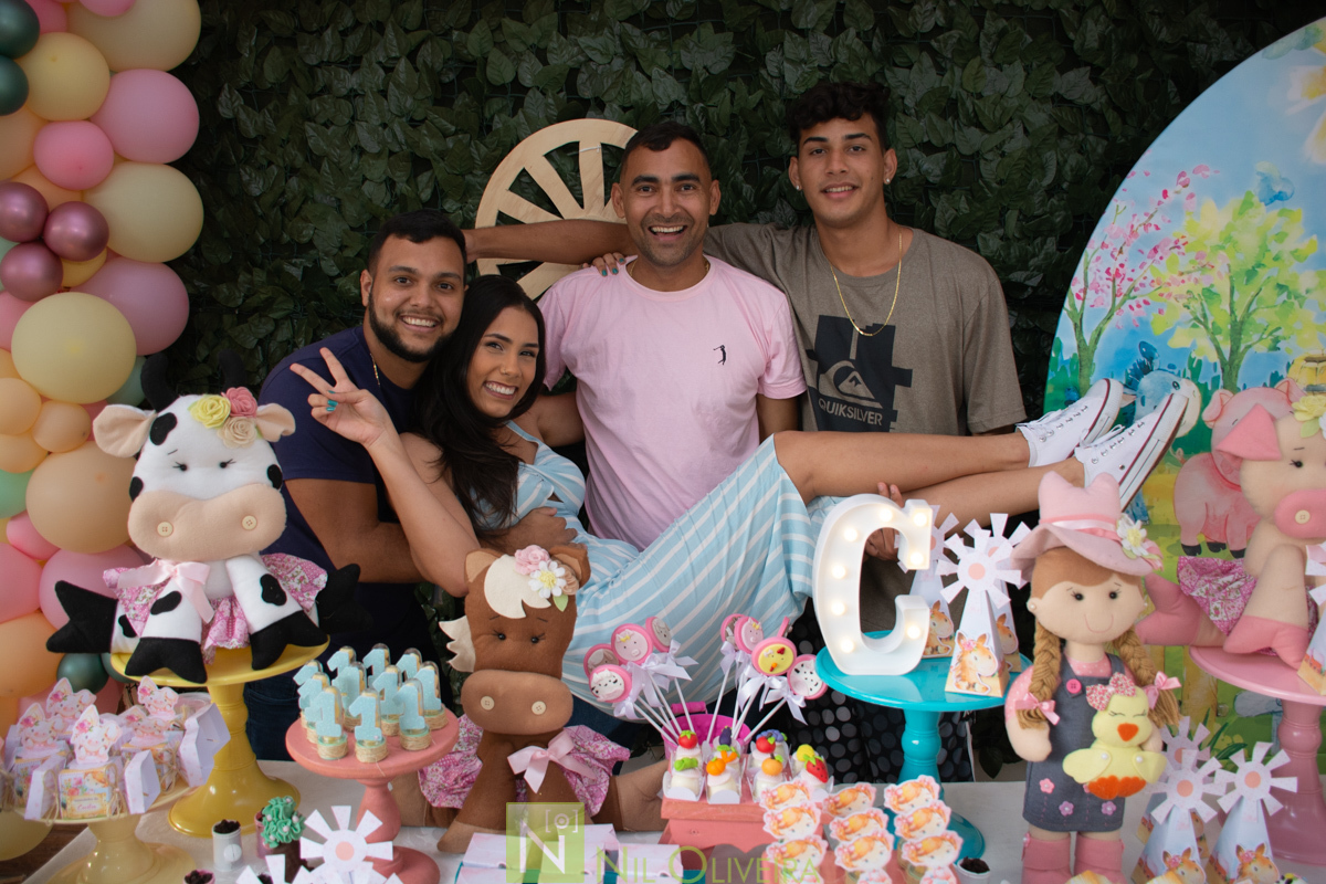 Fotógrafo de aniversário Maceió, Fotógrafo Maceió, salão de festa piroetta, fotos criativas de casamento, fotos criativas pré wedding, trash the dress Maceió, wesley bolos, wesley bolos maceió
