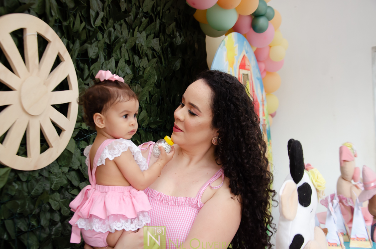 Fotógrafo de aniversário Maceió, Fotógrafo Maceió, salão de festa piroetta, fotos criativas de casamento, fotos criativas pré wedding, trash the dress Maceió, wesley bolos, wesley bolos maceió
