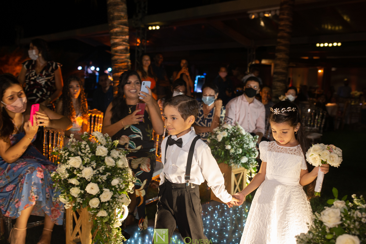 Fotógrafo de casamento Maceió, Cerimônia e Recepção Arena Champs, Aelx Lima Decor, Paullynha Lopes Assessoria, Vestido da Noiva Adna Guizeline, Buffet Renata Santos, Bolo Nathan Santos