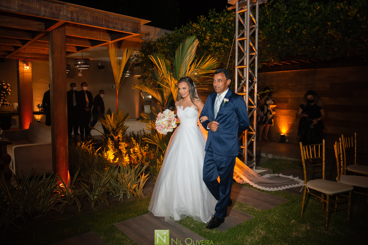 Fotógrafo de casamento Maceió, Cerimônia e Recepção Arena Champs, Aelx Lima Decor, Paullynha Lopes Assessoria, Vestido da Noiva Adna Guizeline, Buffet Renata Santos, Bolo Nathan Santos