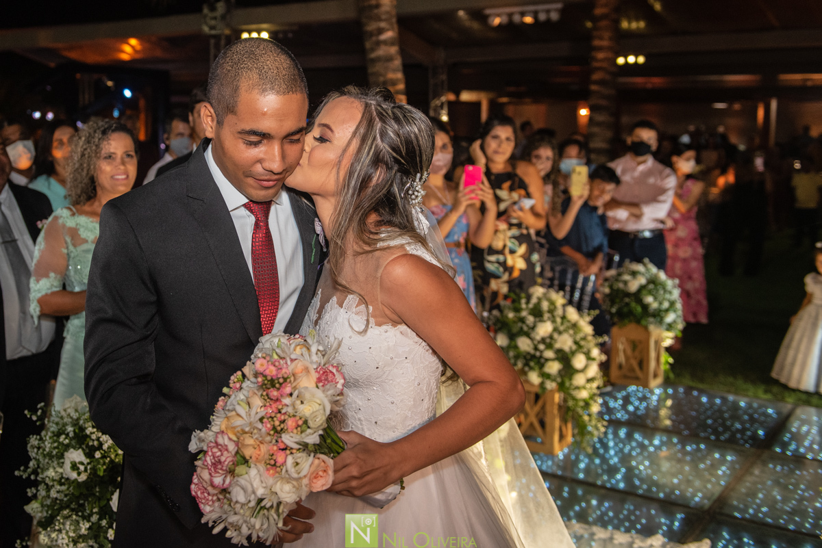 Fotógrafo de casamento Maceió, Cerimônia e Recepção Arena Champs, Aelx Lima Decor, Paullynha Lopes Assessoria, Vestido da Noiva Adna Guizeline, Buffet Renata Santos, Bolo Nathan Santos