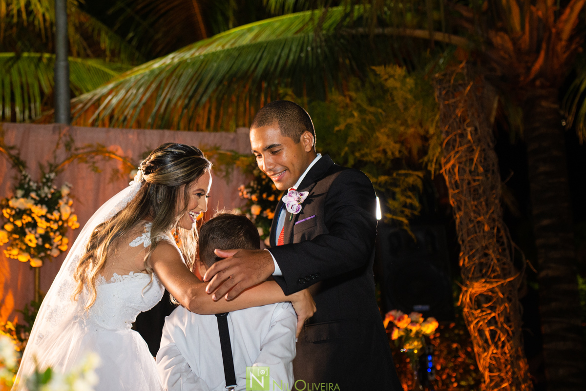 Fotógrafo de casamento Maceió, Cerimônia e Recepção Arena Champs, Aelx Lima Decor, Paullynha Lopes Assessoria, Vestido da Noiva Adna Guizeline, Buffet Renata Santos, Bolo Nathan Santos
