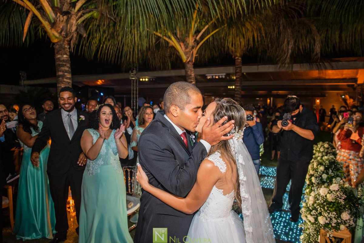 Fotógrafo de casamento Maceió, Cerimônia e Recepção Arena Champs, Aelx Lima Decor, Paullynha Lopes Assessoria, Vestido da Noiva Adna Guizeline, Buffet Renata Santos, Bolo Nathan Santos