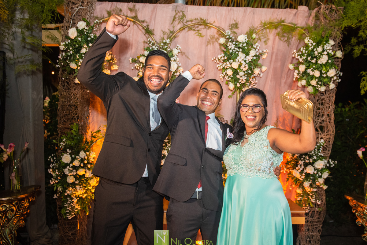 Fotógrafo de casamento Maceió, Cerimônia e Recepção Arena Champs, Aelx Lima Decor, Paullynha Lopes Assessoria, Vestido da Noiva Adna Guizeline, Buffet Renata Santos, Bolo Nathan Santos