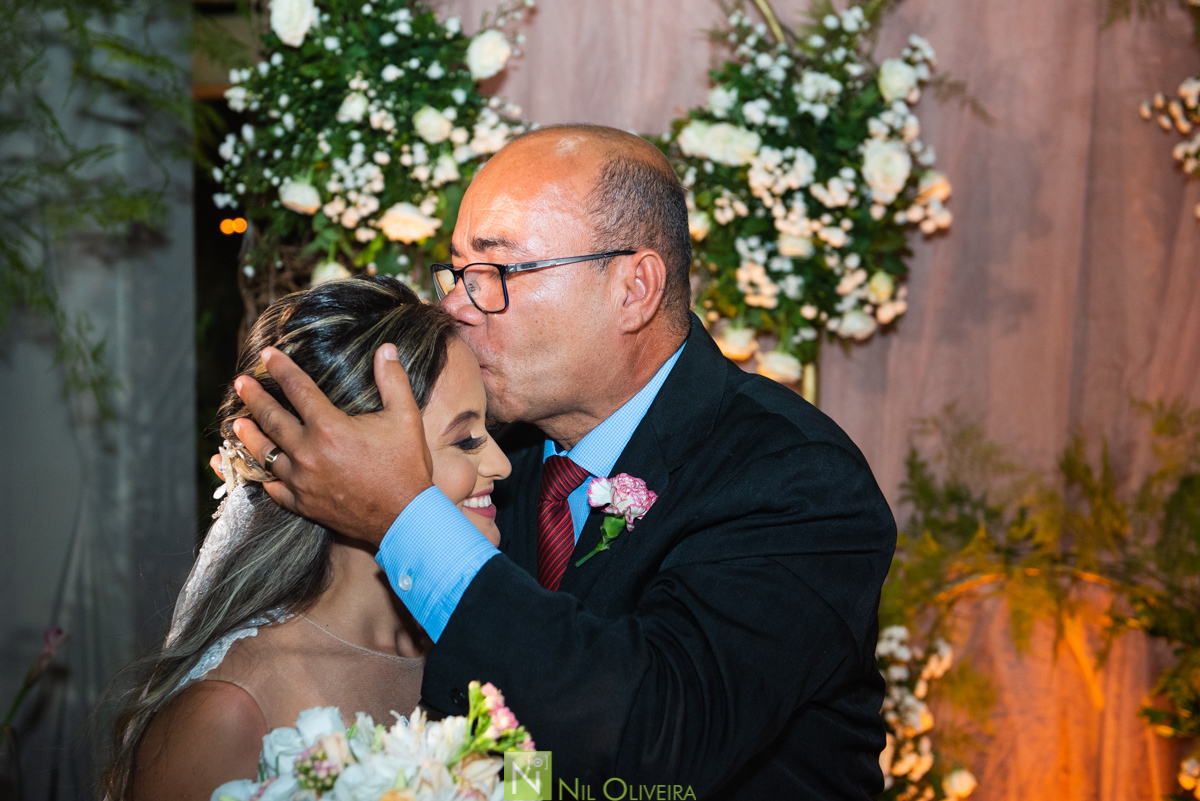 Fotógrafo de casamento Maceió, Cerimônia e Recepção Arena Champs, Aelx Lima Decor, Paullynha Lopes Assessoria, Vestido da Noiva Adna Guizeline, Buffet Renata Santos, Bolo Nathan Santos