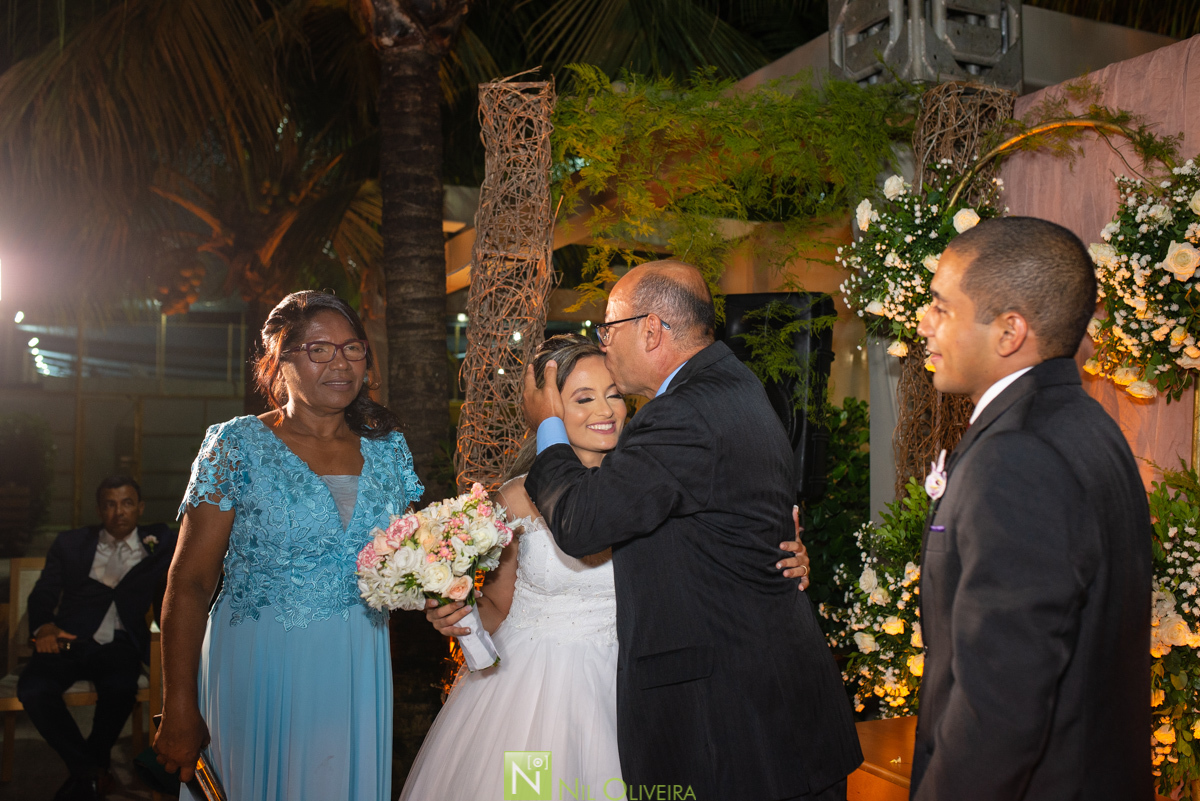 Fotógrafo de casamento Maceió, Cerimônia e Recepção Arena Champs, Aelx Lima Decor, Paullynha Lopes Assessoria, Vestido da Noiva Adna Guizeline, Buffet Renata Santos, Bolo Nathan Santos