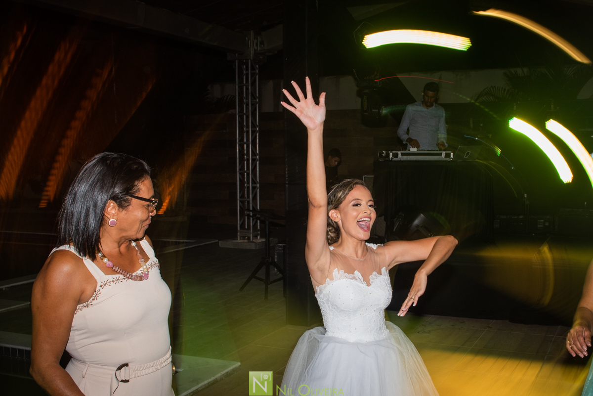 Fotógrafo de casamento Maceió, Cerimônia e Recepção Arena Champs, Aelx Lima Decor, Paullynha Lopes Assessoria, Vestido da Noiva Adna Guizeline, Buffet Renata Santos, Bolo Nathan Santos