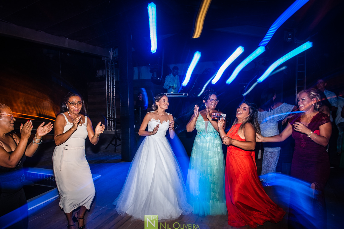 Fotógrafo de casamento Maceió, Cerimônia e Recepção Arena Champs, Aelx Lima Decor, Paullynha Lopes Assessoria, Vestido da Noiva Adna Guizeline, Buffet Renata Santos, Bolo Nathan Santos