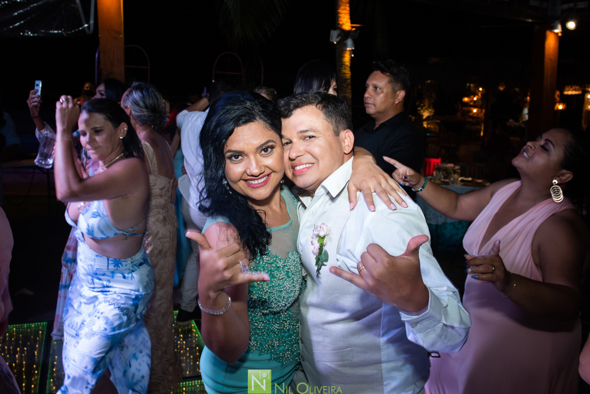 Fotógrafo de casamento Maceió, Cerimônia e Recepção: Villa Del Mare “Alagoas”
, Alex lima Decor, Ac2 Assessoria e Cerimonial, Cabelo e make up: Praquê Salão
, Vestido da Noiva Arrazo noivas, Villa Del Mare “Alagoas, Leve Amor Music, Nathan Santos Cake
