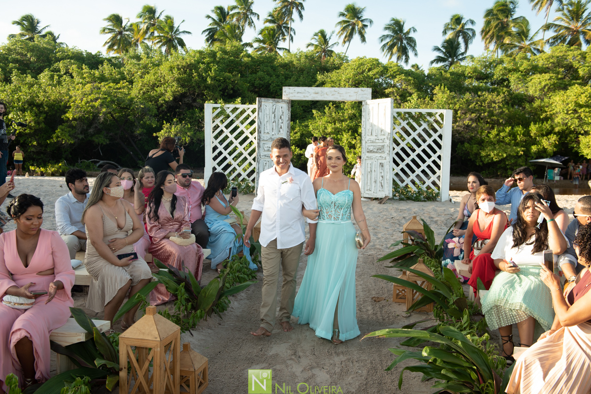 Fotógrafo de casamento Maceió, Cerimônia e Recepção: Villa Del Mare “Alagoas”
, Alex lima Decor, Ac2 Assessoria e Cerimonial, Cabelo e make up: Praquê Salão
, Vestido da Noiva Arrazo noivas, Villa Del Mare “Alagoas, Leve Amor Music, Nathan Santos Cake
