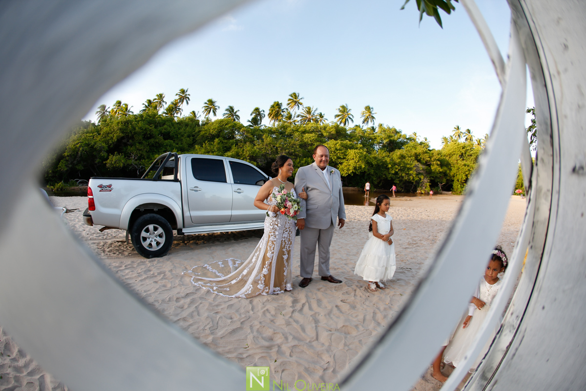 Fotógrafo de casamento Maceió, Cerimônia e Recepção: Villa Del Mare “Alagoas”
, Alex lima Decor, Ac2 Assessoria e Cerimonial, Cabelo e make up: Praquê Salão
, Vestido da Noiva Arrazo noivas, Villa Del Mare “Alagoas, Leve Amor Music, Nathan Santos Cake
