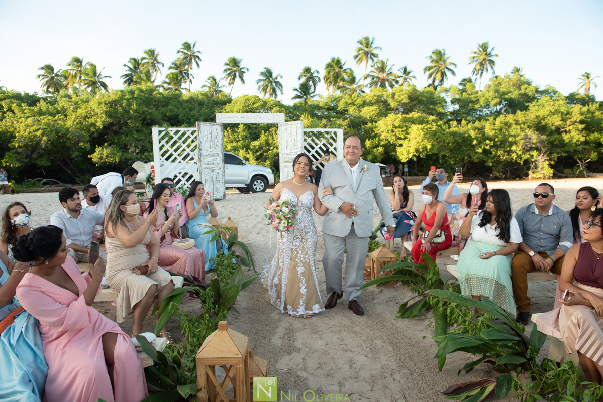 Fotógrafo de casamento Maceió, Cerimônia e Recepção: Villa Del Mare “Alagoas”
, Alex lima Decor, Ac2 Assessoria e Cerimonial, Cabelo e make up: Praquê Salão
, Vestido da Noiva Arrazo noivas, Villa Del Mare “Alagoas, Leve Amor Music, Nathan Santos Cake
