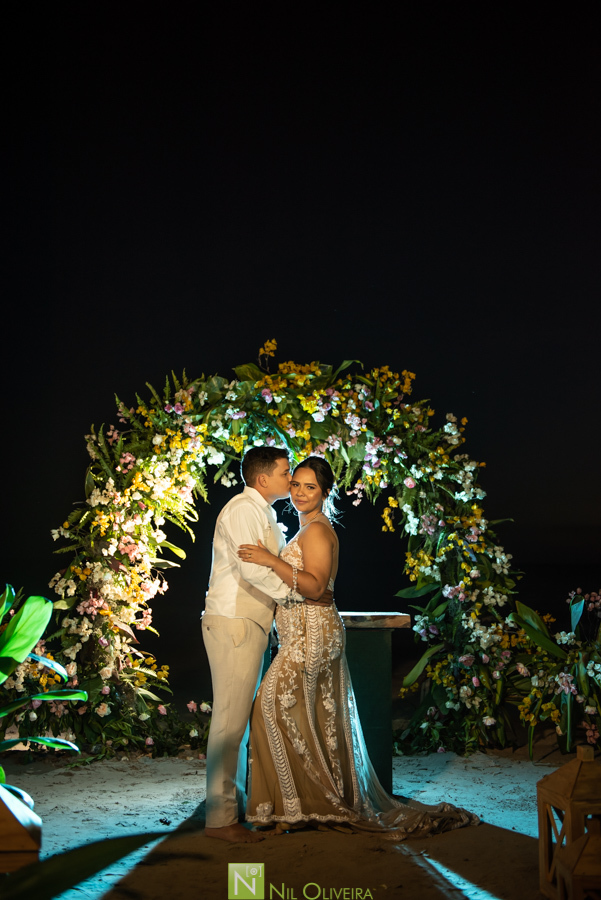 Fotógrafo de casamento Maceió, Cerimônia e Recepção: Villa Del Mare “Alagoas”
, Alex lima Decor, Ac2 Assessoria e Cerimonial, Cabelo e make up: Praquê Salão
, Vestido da Noiva Arrazo noivas, Villa Del Mare “Alagoas, Leve Amor Music, Nathan Santos Cake
