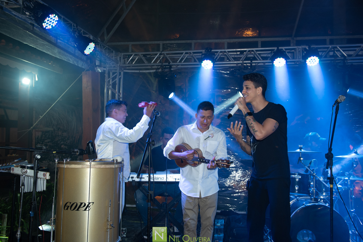 Fotógrafo de casamento Maceió, Cerimônia e Recepção: Villa Del Mare “Alagoas”
, Alex lima Decor, Ac2 Assessoria e Cerimonial, Cabelo e make up: Praquê Salão
, Vestido da Noiva Arrazo noivas, Villa Del Mare “Alagoas, Leve Amor Music, Nathan Santos Cake
