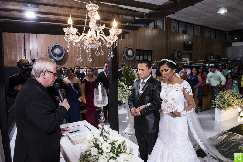 casamento-maceio-alagoas-salão-reviver-maceió-cassia-e-julio
Cerimonia-Igreja-do-Evangelho-Quadrangular-Decoração-Aline-Chaves-Iluminação-Cênica-Fusion-Cerimonial-Menina-Festas-Bolo-Vânia-Miranda-Salão-de-Festas-Reviver-Cabelo-Roberto-Lyra-Make-Dayse-Lima