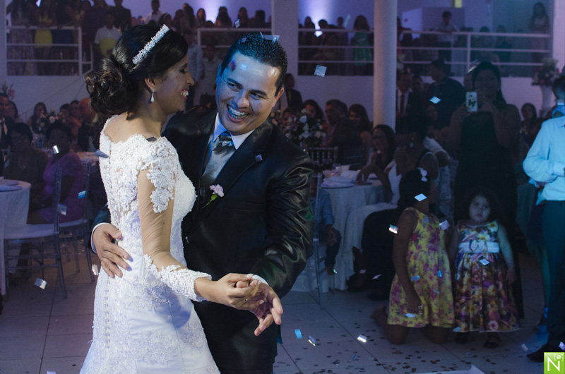 casamento-maceio-alagoas-salão-reviver-maceió-cassia-e-julio
Cerimonia-Igreja-do-Evangelho-Quadrangular-Decoração-Aline-Chaves-Iluminação-Cênica-Fusion-Cerimonial-Menina-Festas-Bolo-Vânia-Miranda-Salão-de-Festas-Reviver-Cabelo-Roberto-Lyra-Make-Dayse-Lima