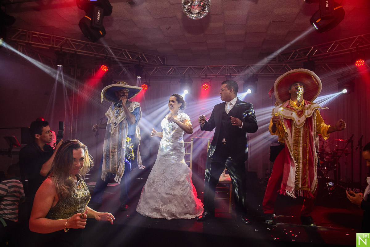 Fotógrafo-de-casamento-Brasil, casamento-na-praia, casamento-em-fazenda, pré-casamento, Le Jardin Recepções