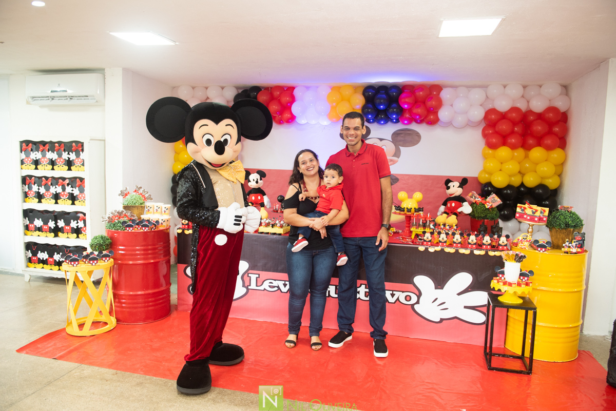 
Fotógrafo de aniversário Maceió, Fotógrafo Maceió, fotos criativas de aniversário, aniversário em Maceió, festas, aniversário, tema mickey mouse, mickey mouse