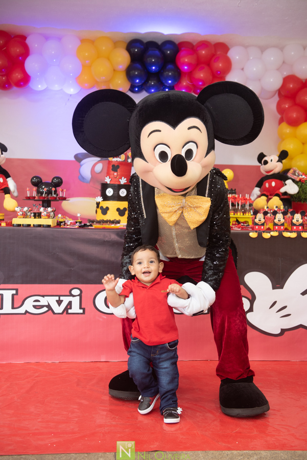 
Fotógrafo de aniversário Maceió, Fotógrafo Maceió, fotos criativas de aniversário, aniversário em Maceió, festas, aniversário, tema mickey mouse, mickey mouse
