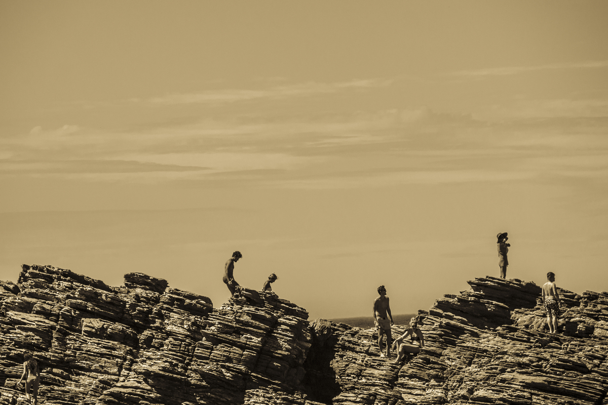 Pessoas nas Pedras - Ferradurinha