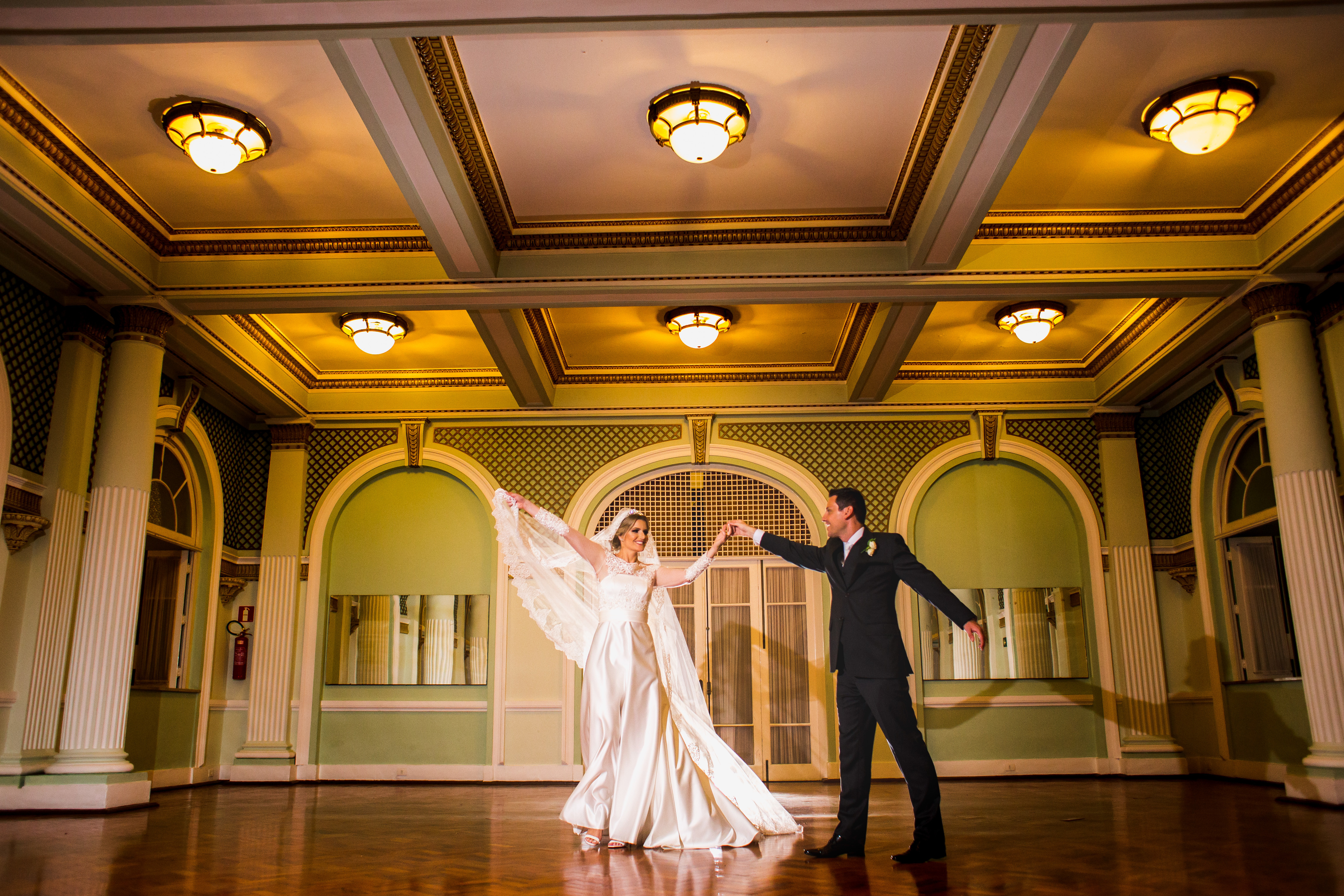 Contate Reinaldo Souza - Fotografias de Casamento