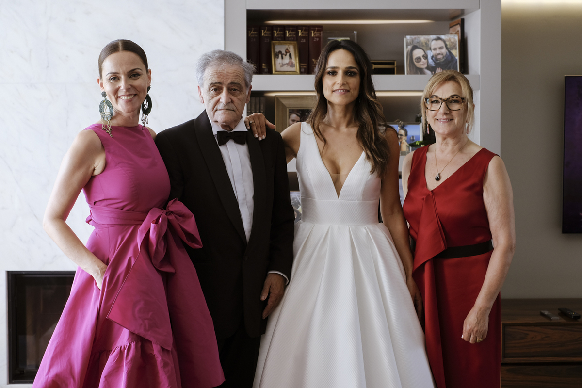 fotografia de noiva com a familia