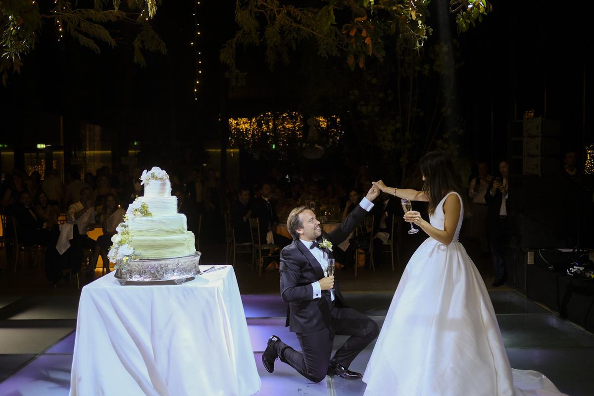 corte do bolo na Torre Bella