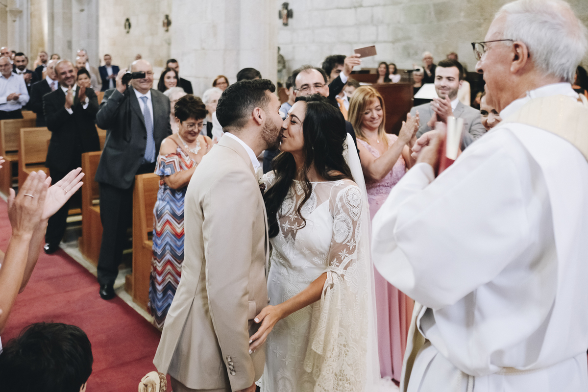 cerimónia de casamento no Mosteiro de Leça de Balio, Portugal