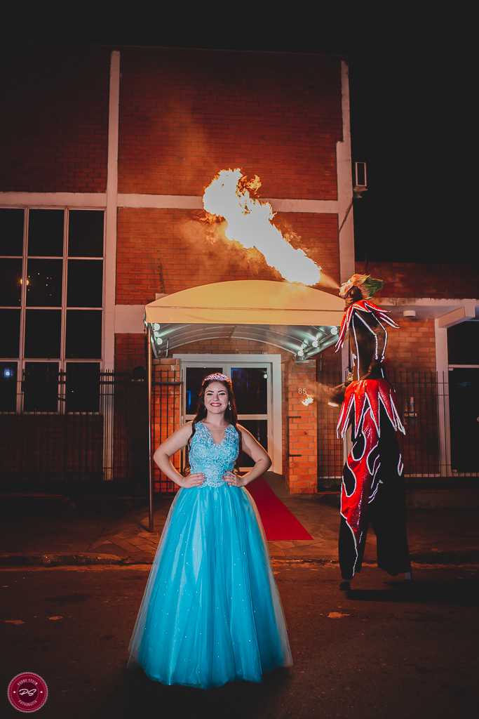 fotografia de 15 anos da Gabi realizado no Espaço Souza em Gravataí