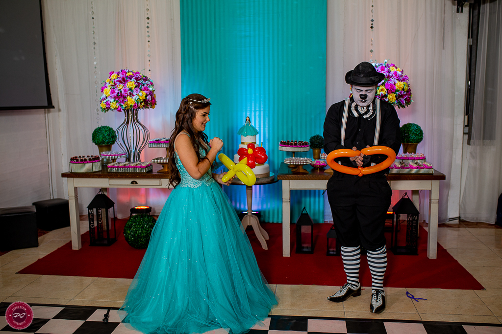 fotografia de 15 anos da Gabi realizado no Espaço Souza em Gravataí